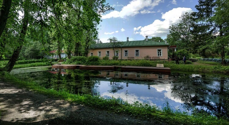 Музей-усадьба Мелихово