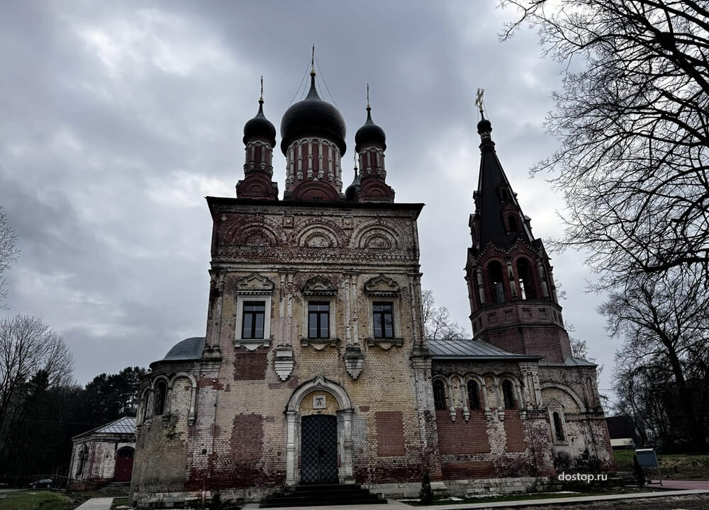 Покровская церковь в Мещерском под Чеховом