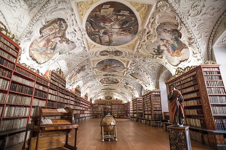 Страговский монастырь библиотека