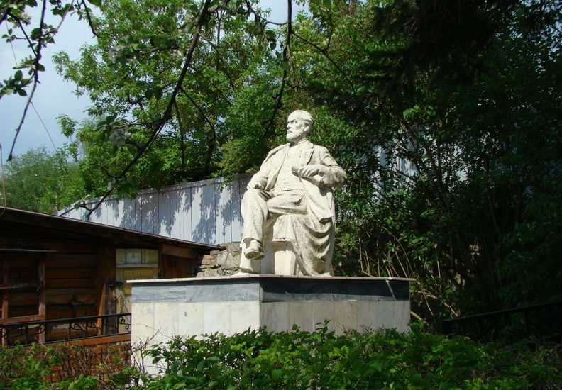 Памятник Циолковскому Калуга