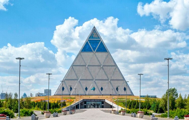 Пирамида Астана