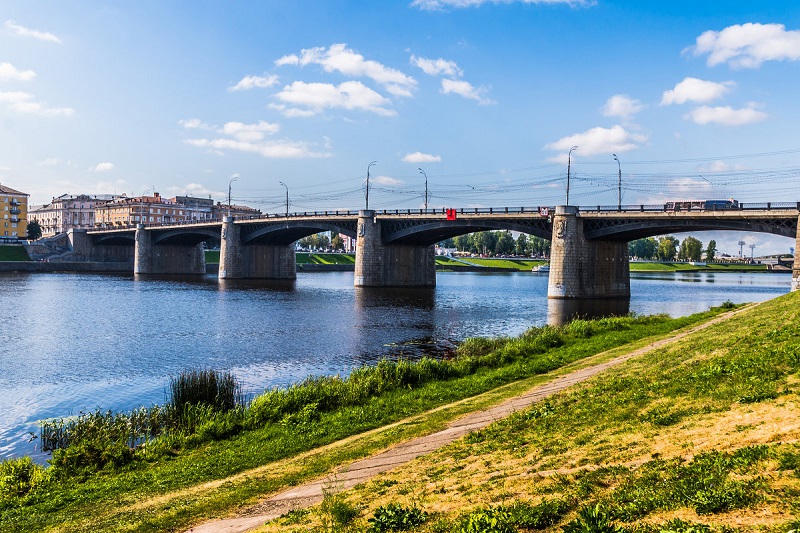 Нововолжский мост в Твери