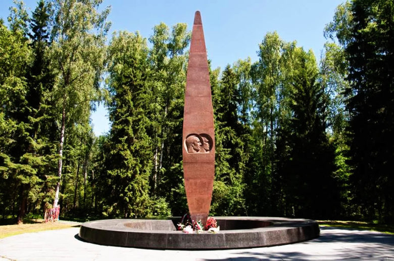 Мемориал на месте гибели Гагарина