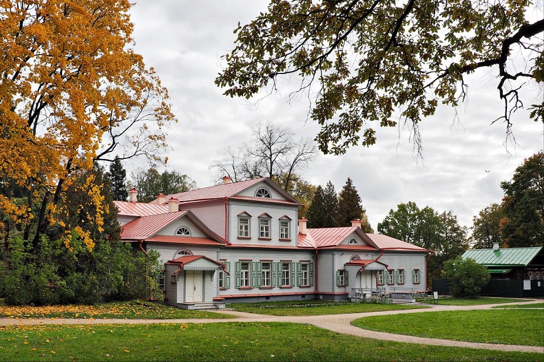 Музей-заповедник "Абрамцево"
