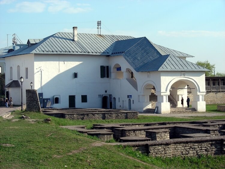 Приказная палата Псков
