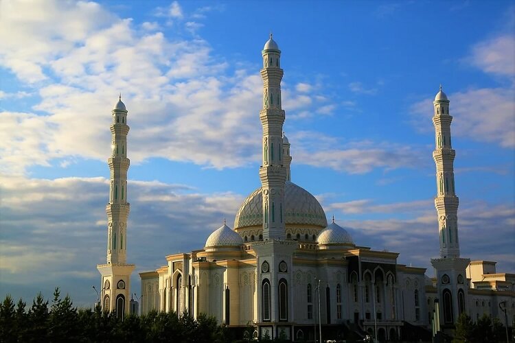 Мечеть Хазрет-Султан