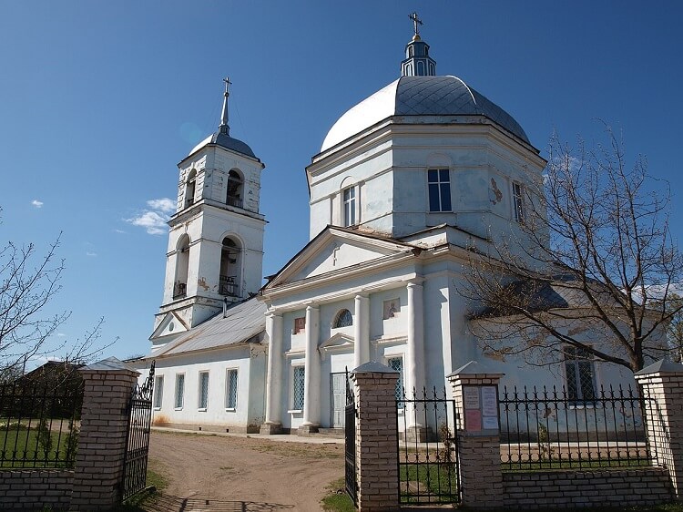 Знаменская церковь Тихвин
