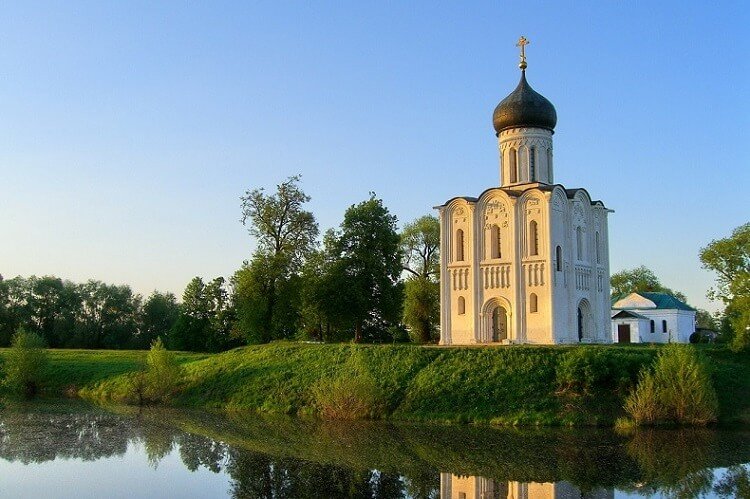 Самые красивые церкви России