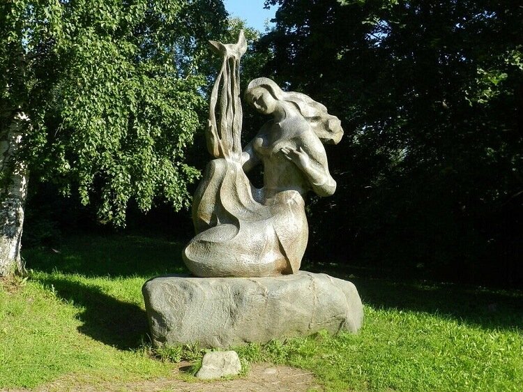 Скульптура "Мелодия", Петрозаводск