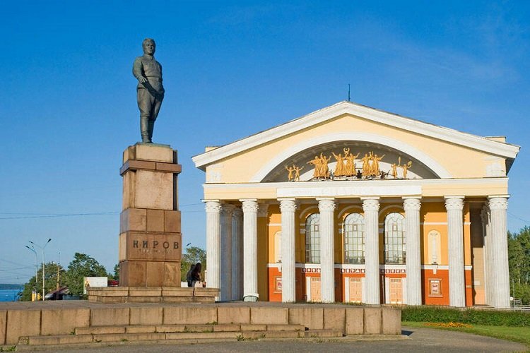Площадь Кирова в Петрозаводске