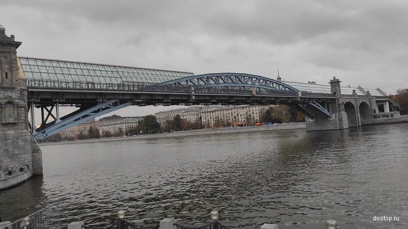 Пушкинский мост в Москве