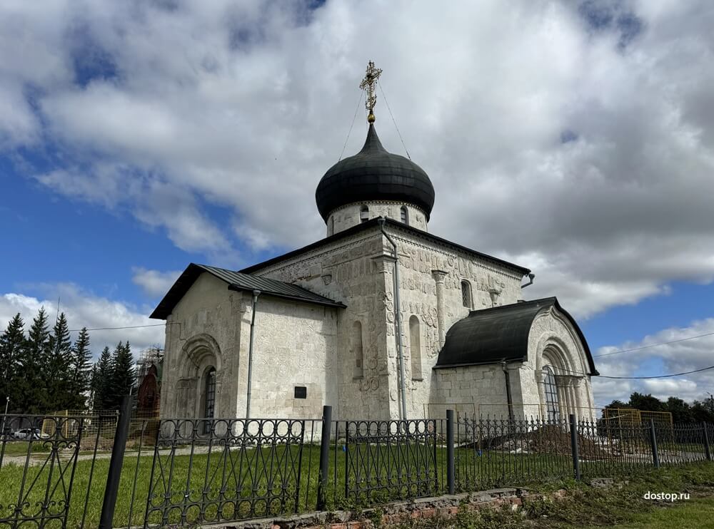 Георгиевский собор XIII века в Юрьев-Польском