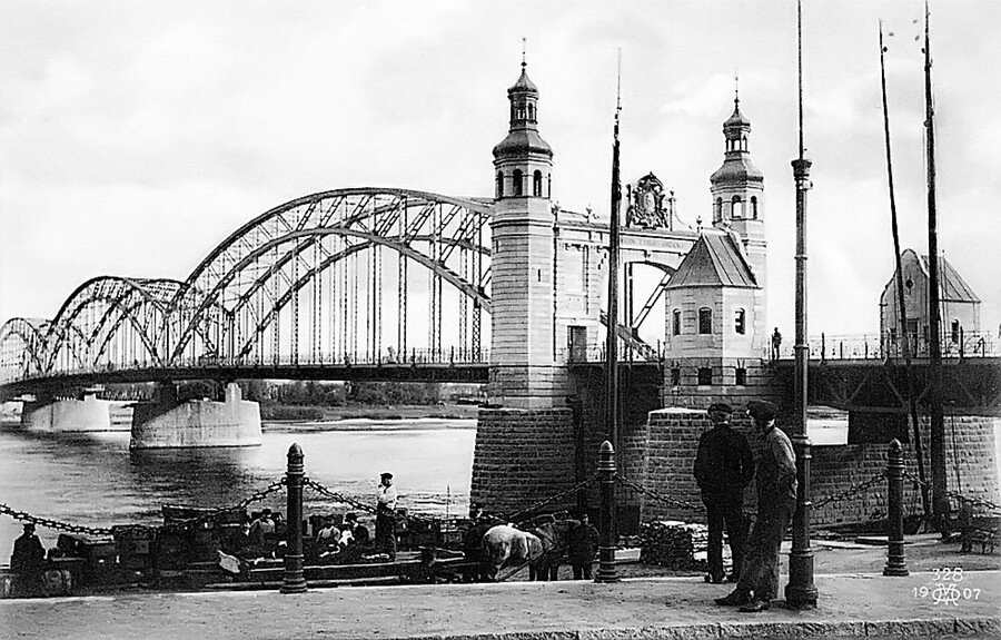Мост королевы Луизы в Тильзите в 1907 году