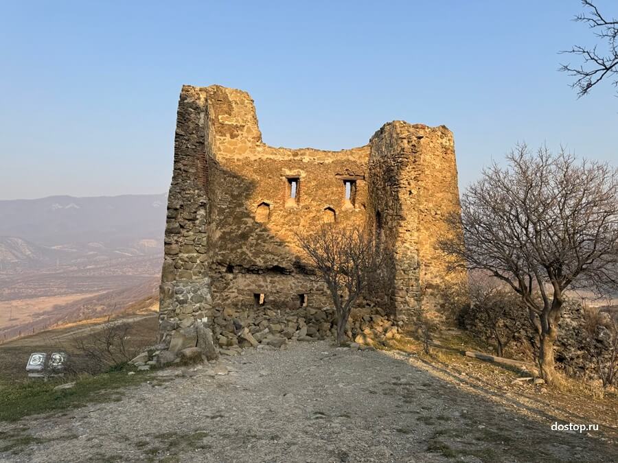 Руины Малого Джвари — первого храма на горе Джвари