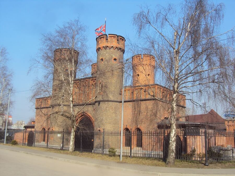Фридрихсбургские ворота — часть крепости Фридрихсбург в Калининграде