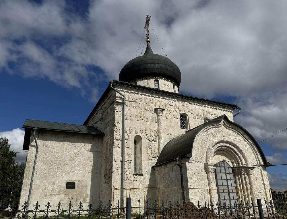 Георгиевский собор XIII века в Юрьев-Польском